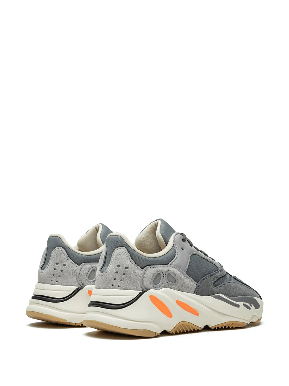 Scarpe da ginnastica Yeezy Boost 700 "Magnet"