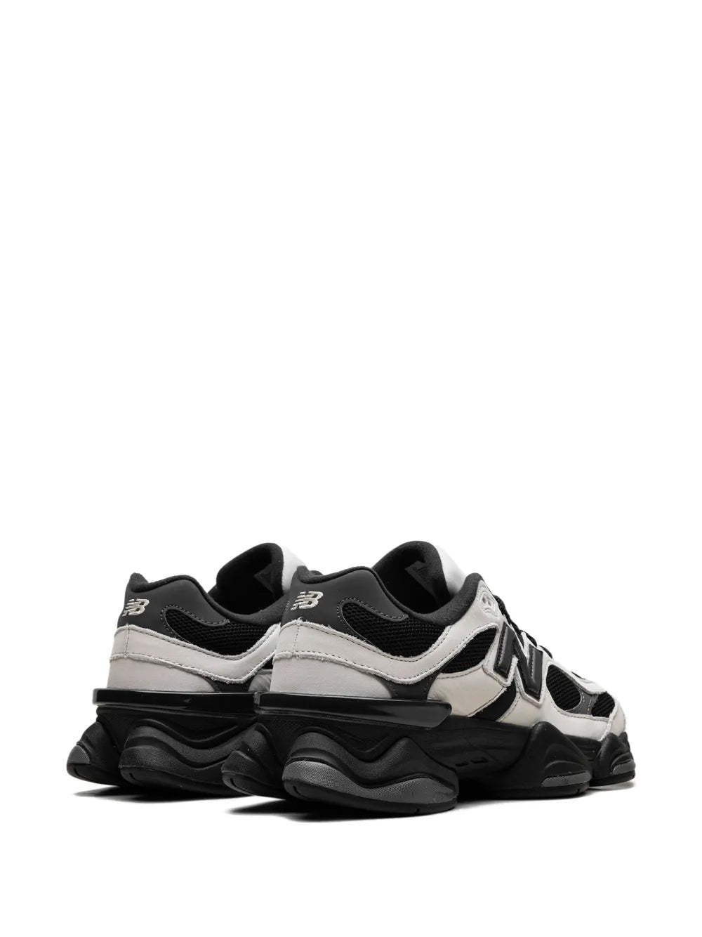 Sneakers 9060 "Bianco sporco/Nero"