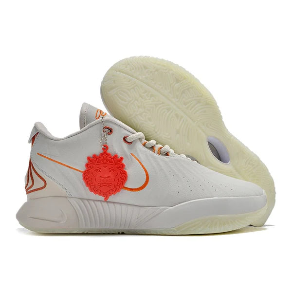 Nike LeBron 21 x Akoya