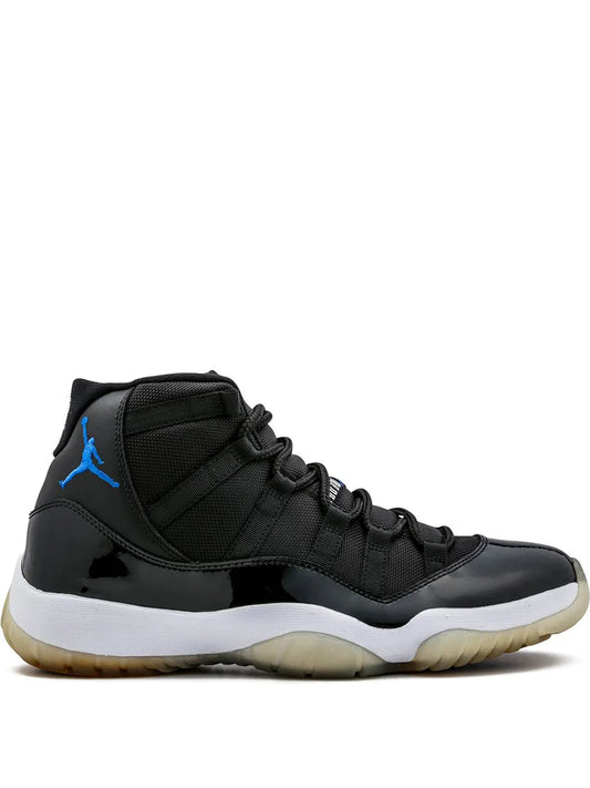 Air Jordan 11 Retro "Space Jam - 2009" sneakers