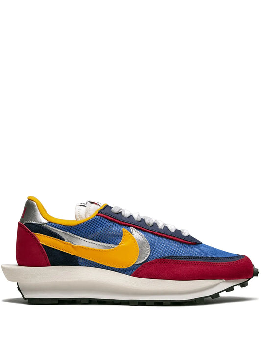 Scarpe da ginnastica x sacai LDWaffle "Varsity Blue". 