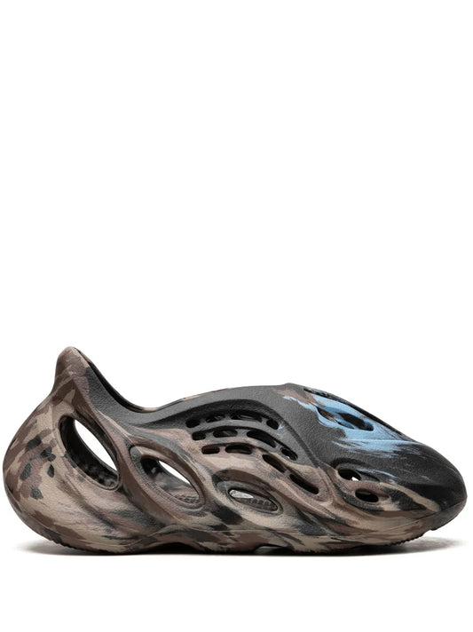 Sneakers YEEZY Foam Runner