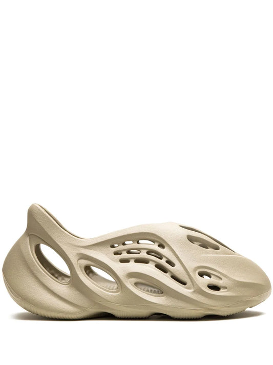Sneakers YEEZY Foam Runner Stone Sage