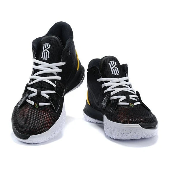 Nike Kyrie 7 x Roswell Rayguns