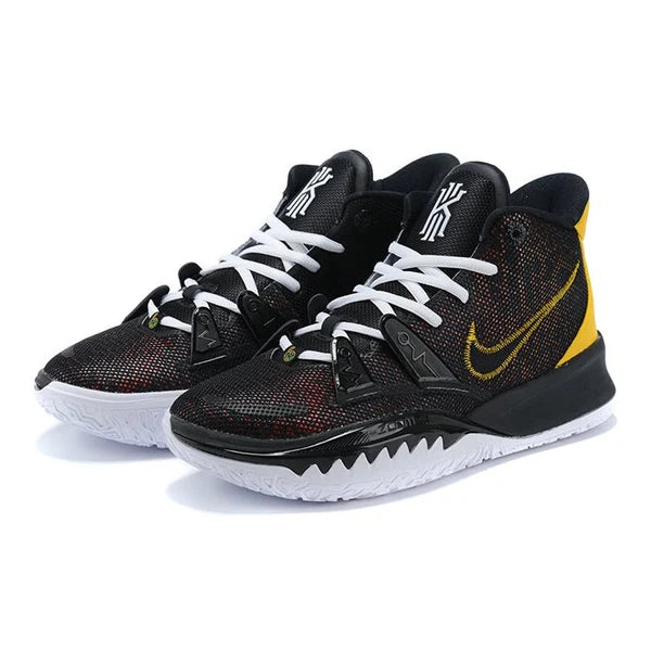 Nike Kyrie 7 x Roswell Rayguns
