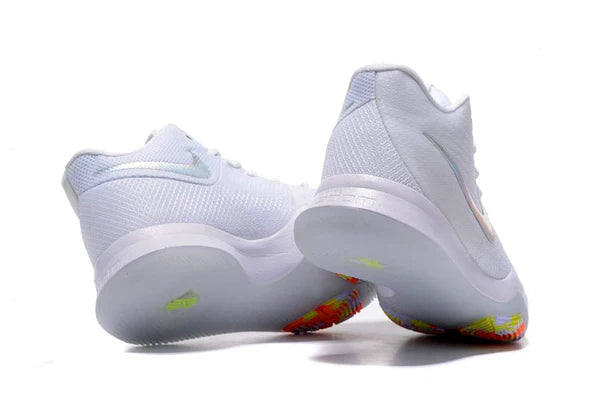 Nike Kyrie 3 x È tempo di brillare